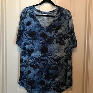 FINAL CLEARANCE - LuLaRoe Iris XL